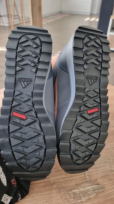 Зимове взуття Adidas Choleah High size 37