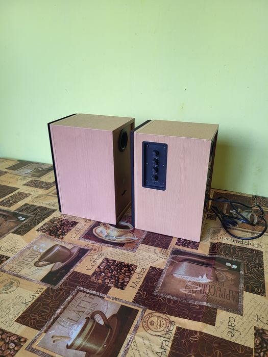 Продам блютуз колонки Gemix 2.0