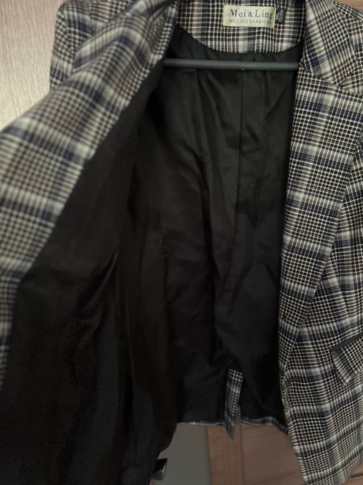 Піджак верхній одяг  М-L 46 розмір