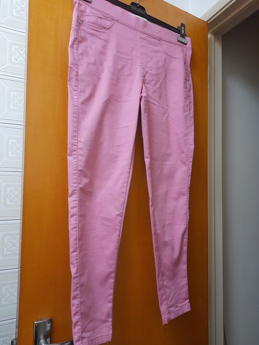 Calças algodão rosa e tamanho 42 - Semi-novas / ÚLTIMOS DIAS