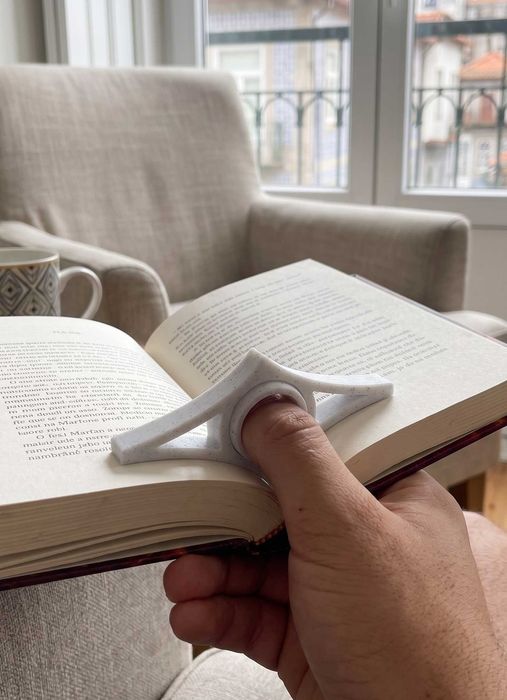 Suporte de Dedo Ergonômico para Livros - Acessório Leitura