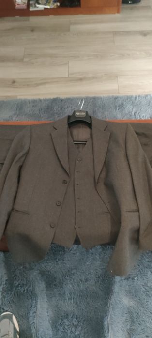 Fato de homem de serimonoa ou de outra ocasião.tamaho50