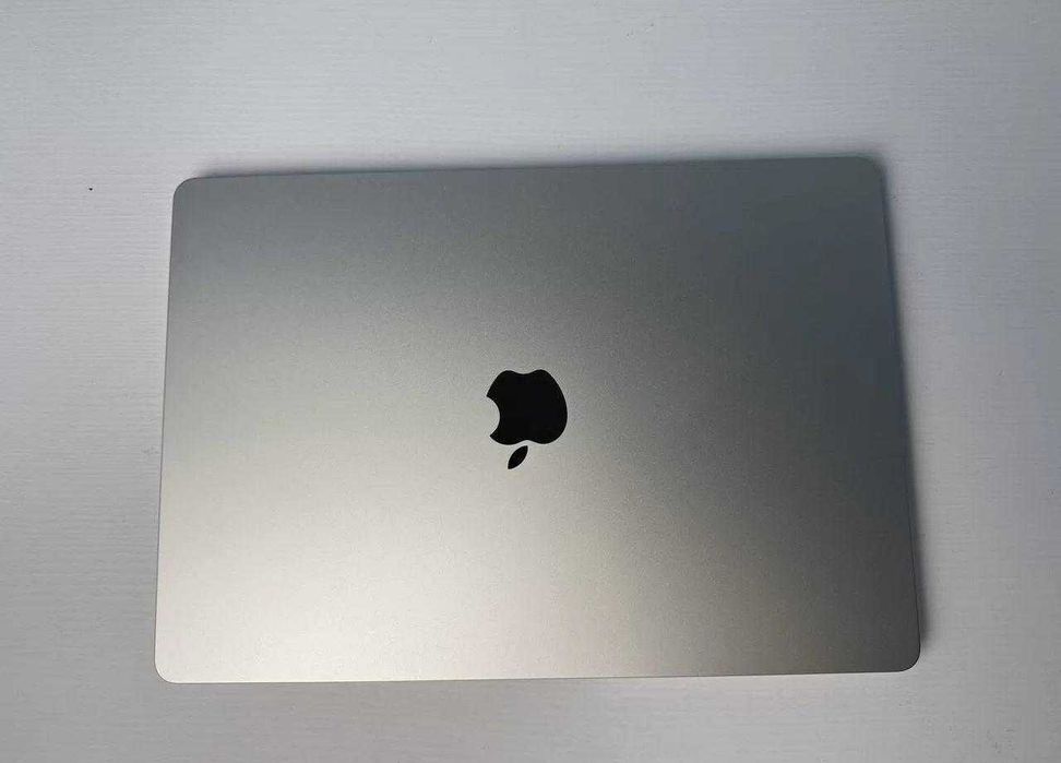 MacBook Air 15 2025 M4/16/512 Siver