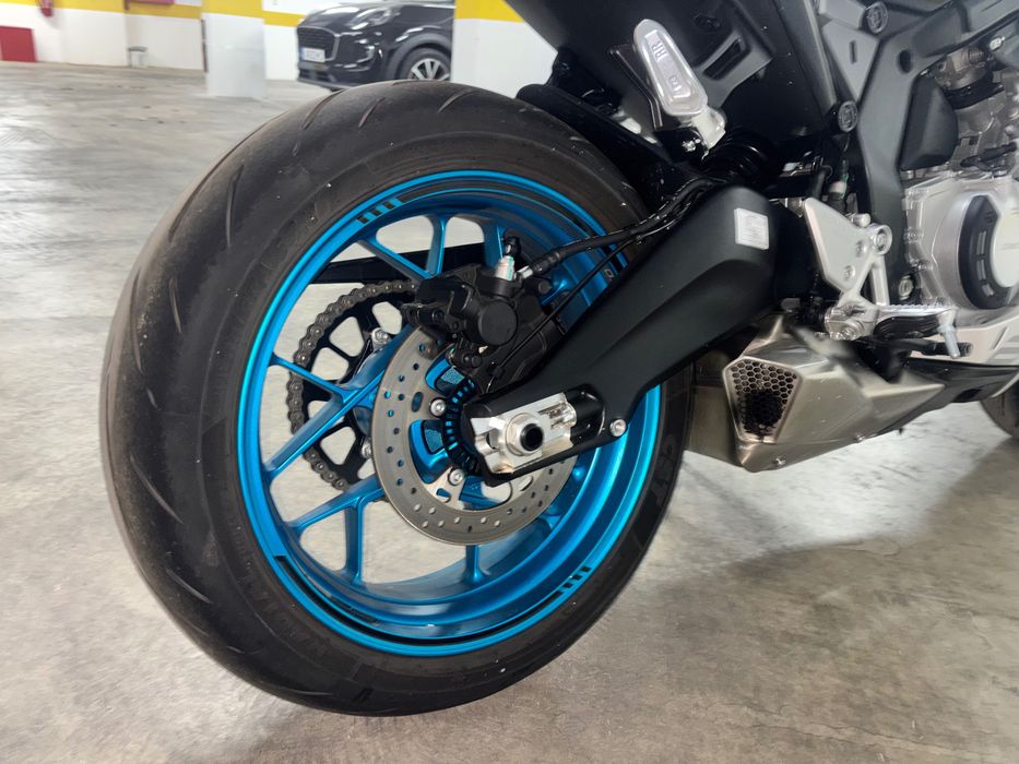 CF - MOTO 675 SR-R | Apenas 1094km|