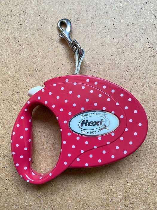 Поводок-рулетка для собак Flexi