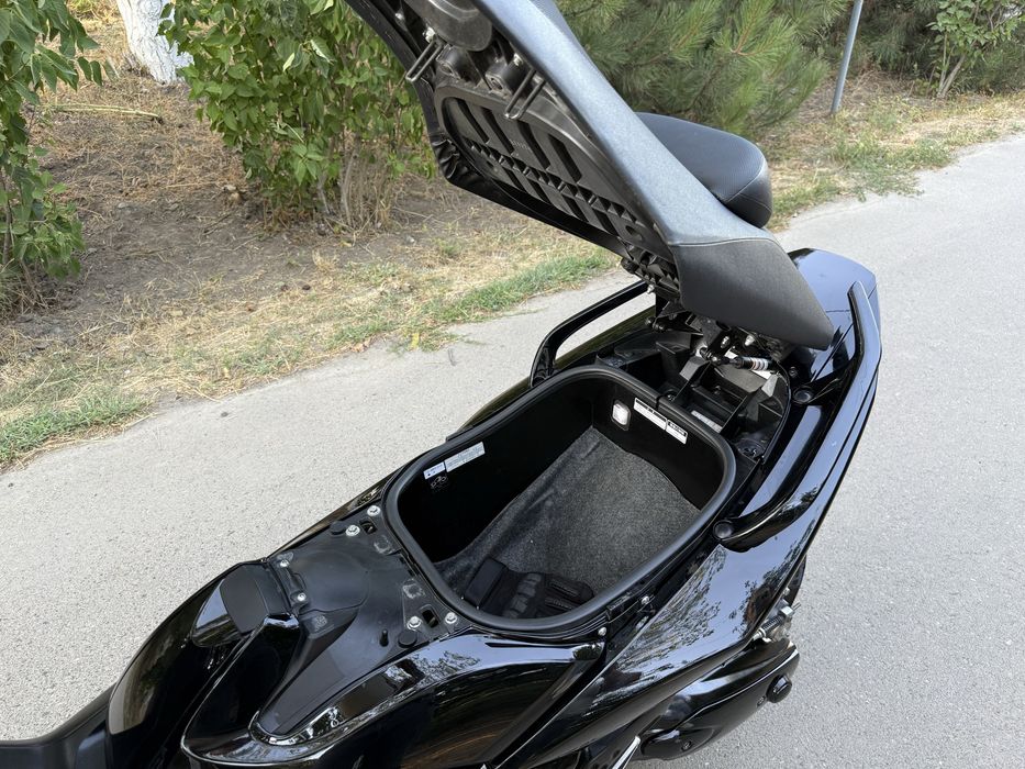 Yamaha T-MAX 19 т.км. Макси-скутер, обслужен в ноль !