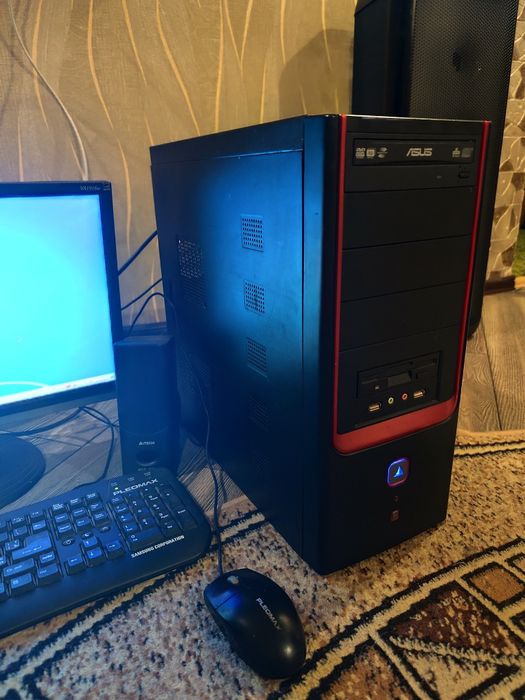 Продам компютер.