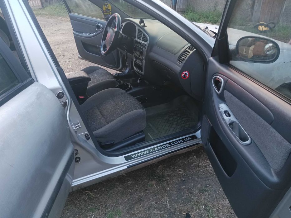 Ланос 1,6 2005 року