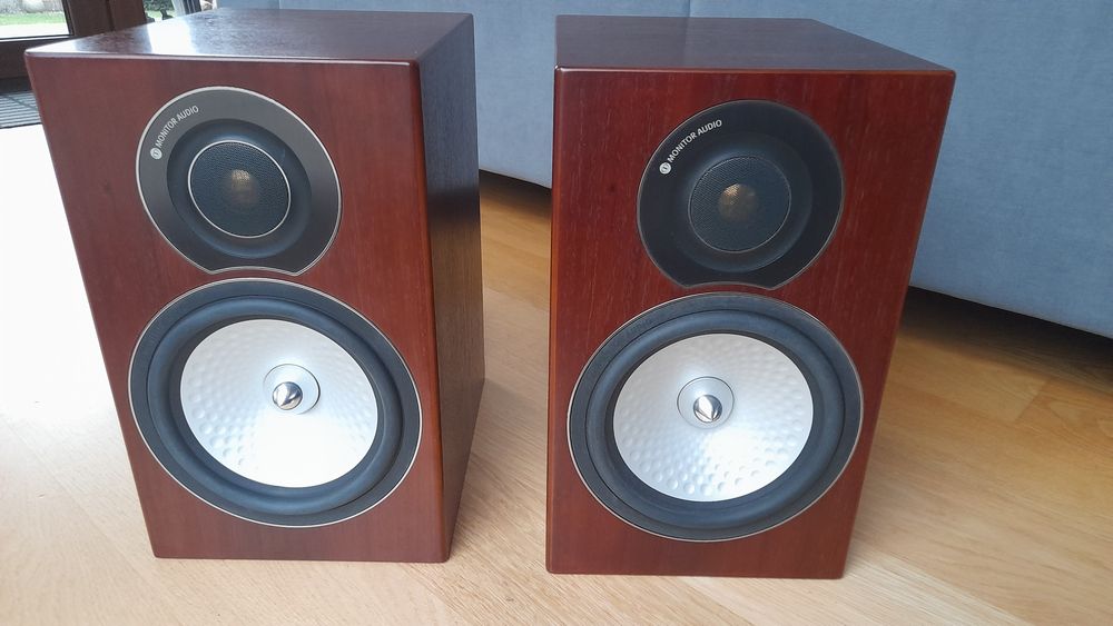 Monitor Audio Silver RX2 super stan