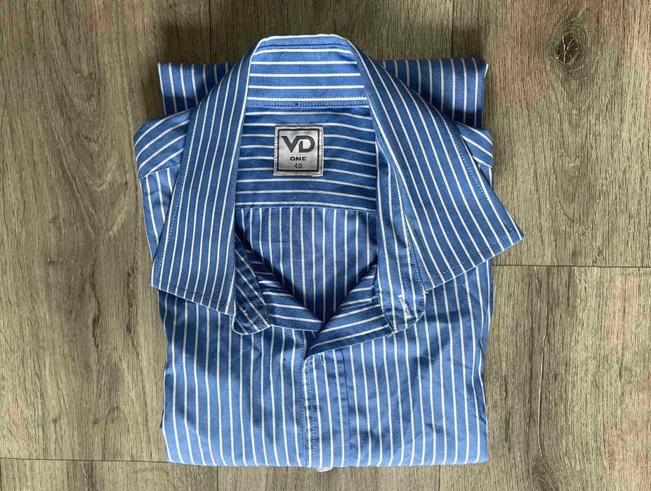 Рубашка Голубая с белой полосой длинный рукав VD One р.40