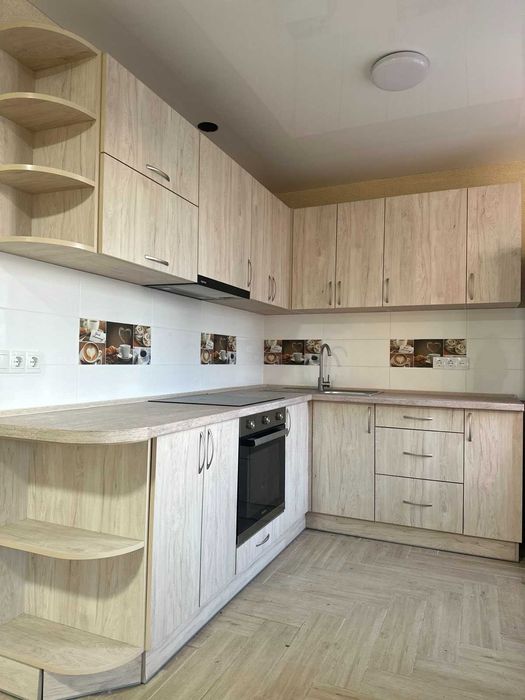 Квартира з сучасним ремонтом Хлібодарське/Авангард