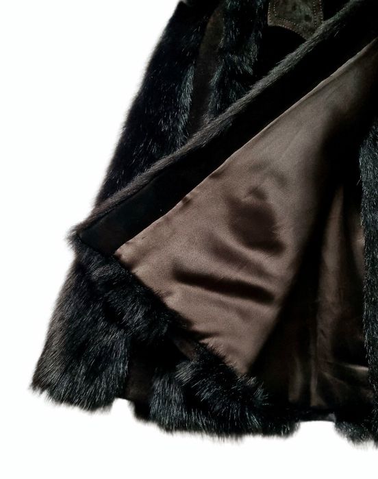 Розкішна шуба з натурального хутра ханорика та замші