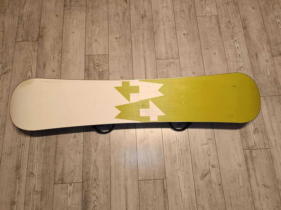 Deska snowboardowa 150 cm