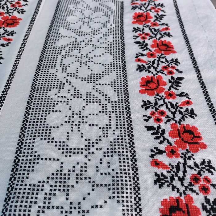 Вишитий рушник,весільний рушник, ручна робота