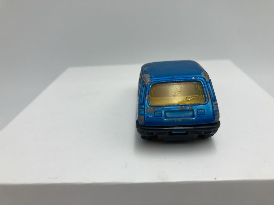 Siku 1038 Renault 5 Blue Metallic 1/55
