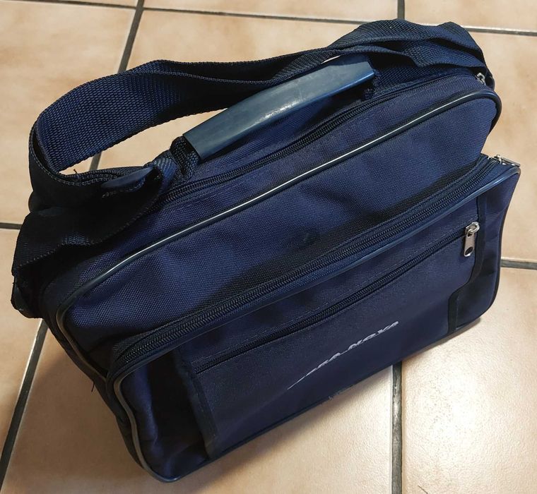 Bolsa pequena de viagem