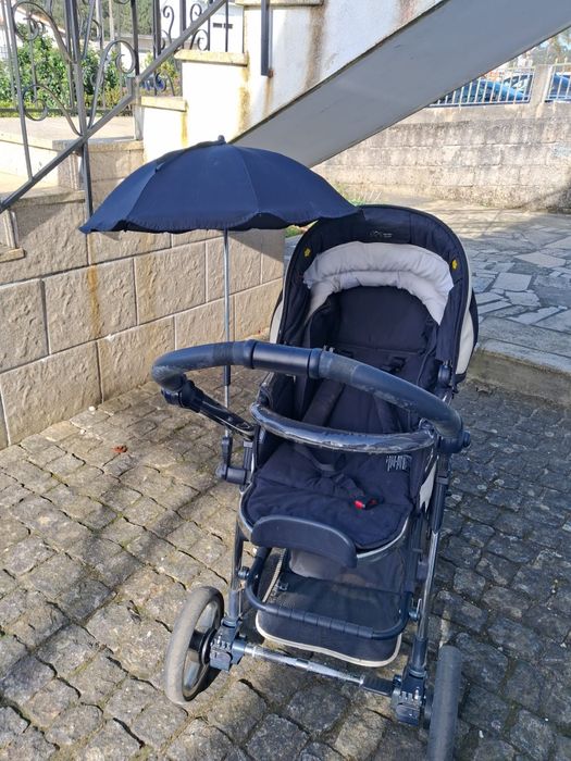 Carrinho, babycoque, alcofa, banco de passeio e sombrinha