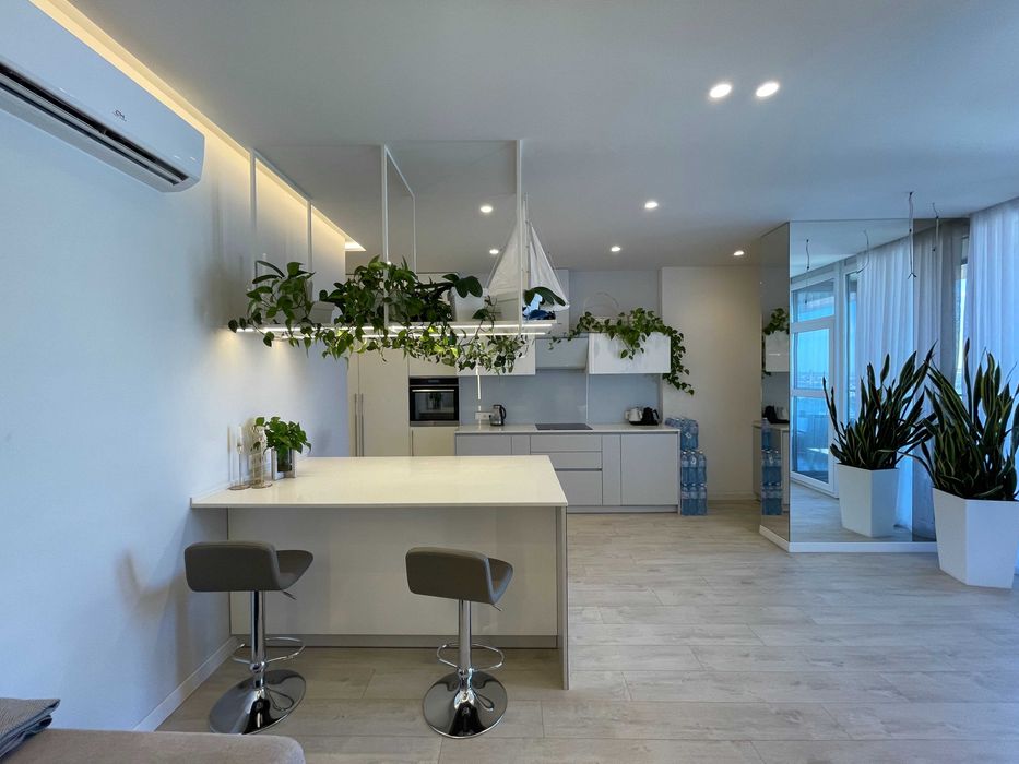 Продам видовую 3-х комн. квартиру ЖК "Новодворянский" парк Шевченко