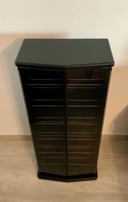 Móvel arquivo de CD's