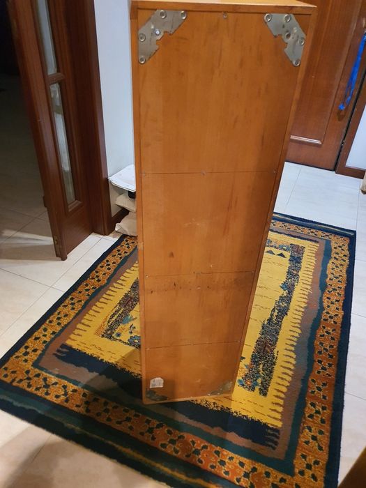 Estante como nova