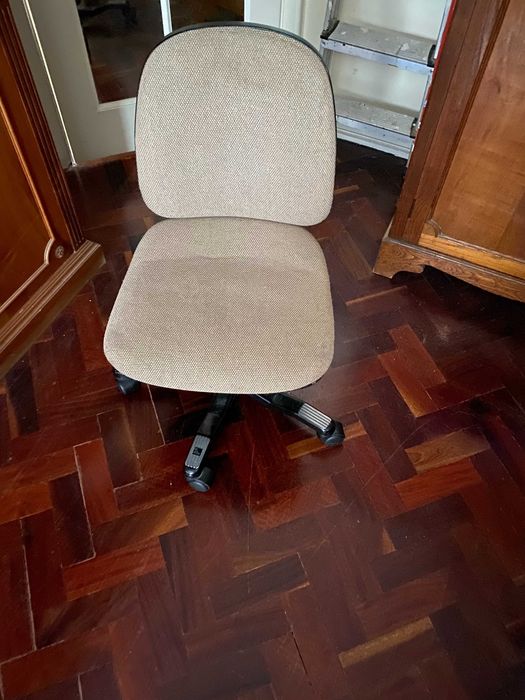 Cadeira de escritorio