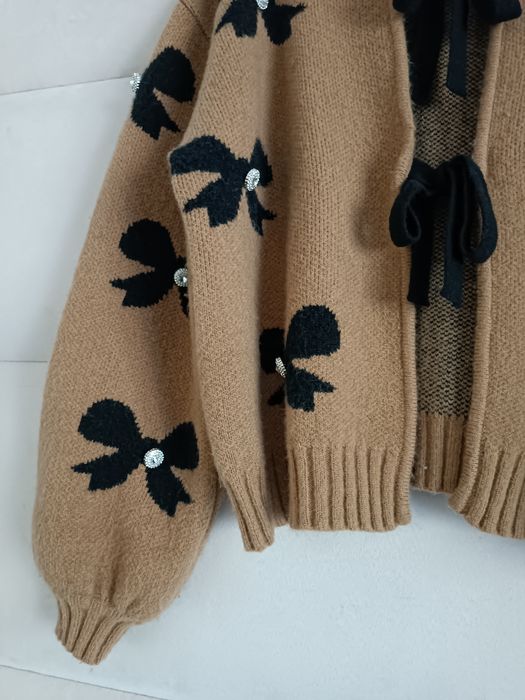 Sweter kardigan z kokardkami S/M/L camel