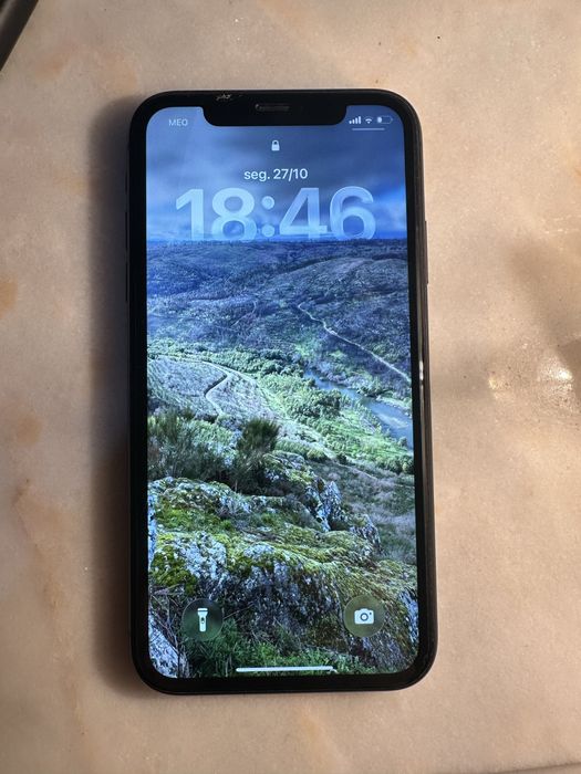 Iphone 11 bom estado