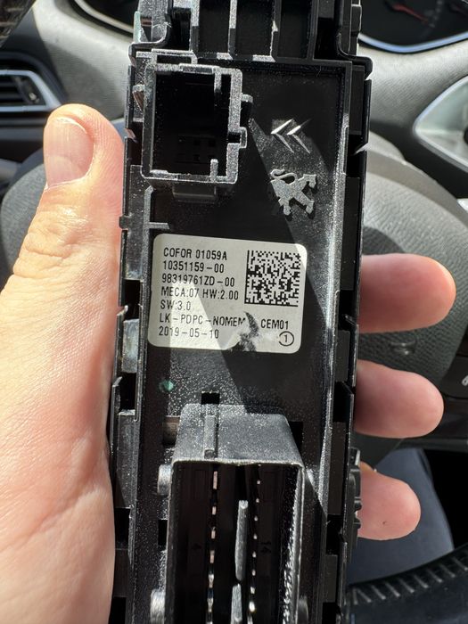 Comando de elavador de vidro condutor peugeot 308 2019
