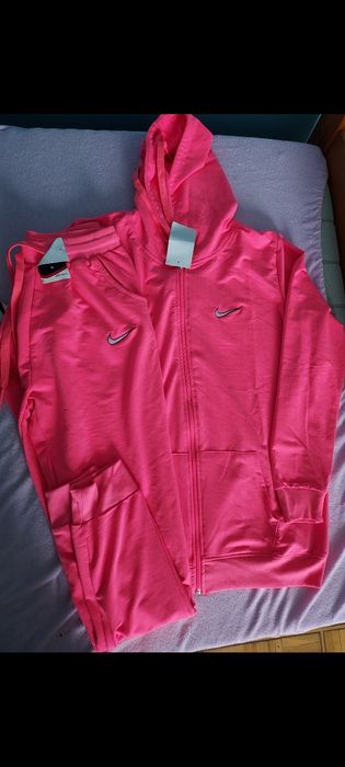 Damskie dresy bawełniane.  S. L.XL