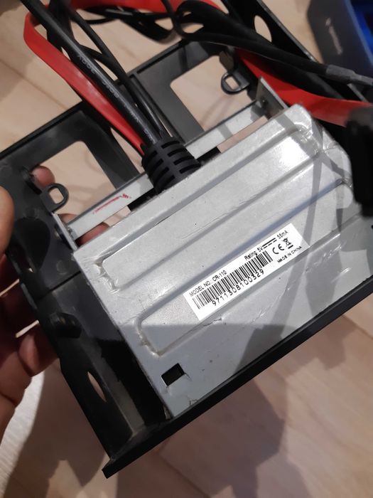 Wewnętrzny czytnik kart Modecom CR-110 usb 3.0. Ramka adapter 5,25 dvd