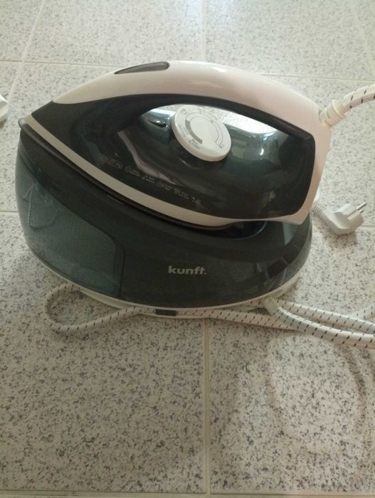 Vendo ferro com caldeira