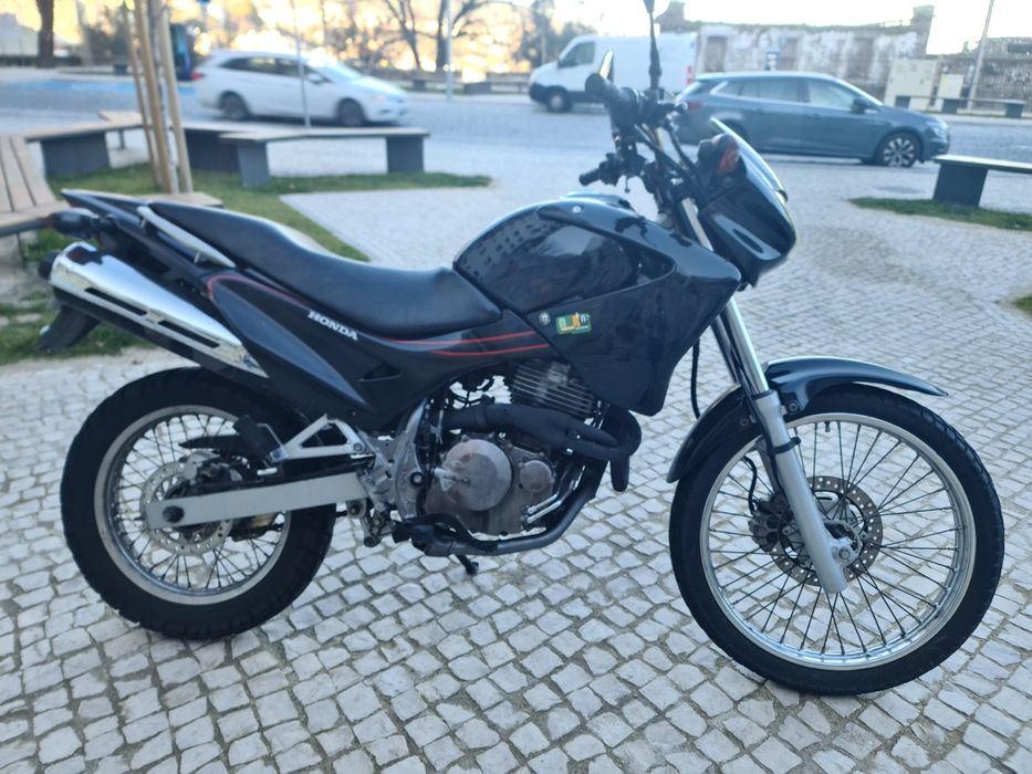 Vendo Mota Honda 400