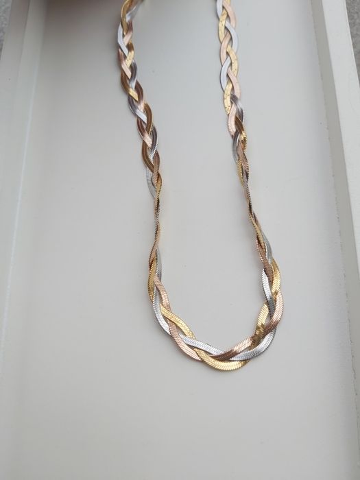 Nowy naszyjnik trojkolorowy