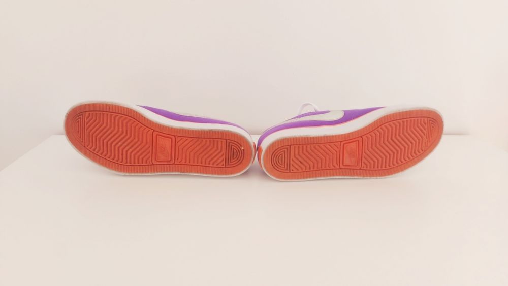Sapatilhas Mulher Nike 37.5 Roxo