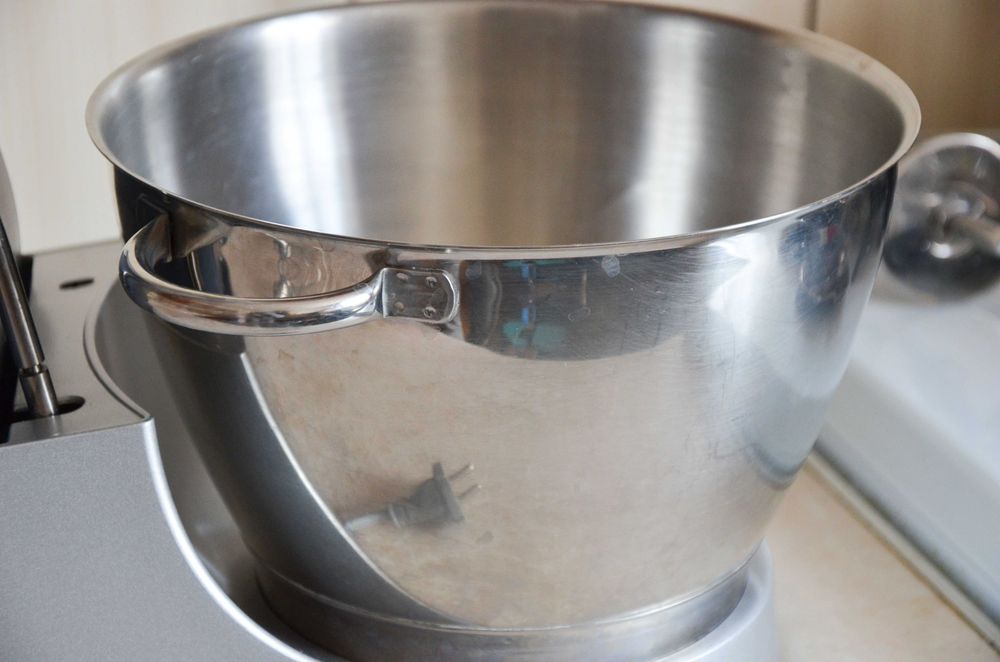 Кухонный комбайн Kenwood Chef KM001