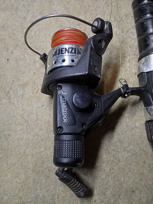 Спиннинг с катушкой на карпа