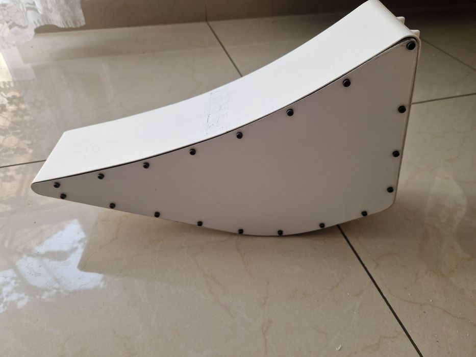 Skrzynka obudowa na baterię do roweru elektrycznego