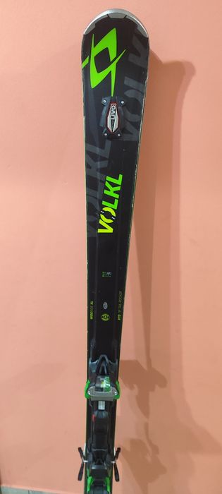 Narty Volkl RTM 86 UVO 177cm