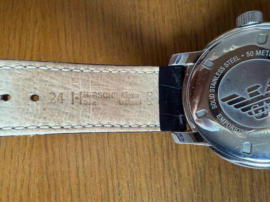 Męski zegarek Emporio Armani - skórzany pasek, model AR 0428