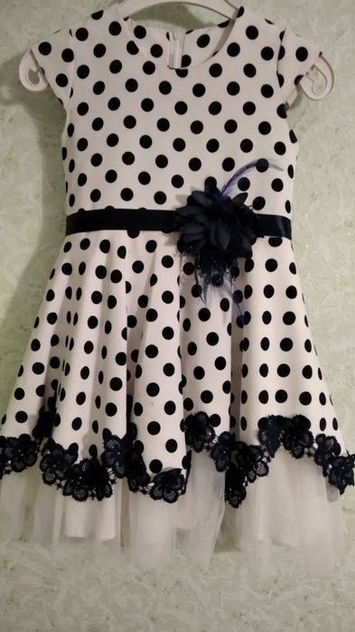 Сукня чарівна для дівчинки