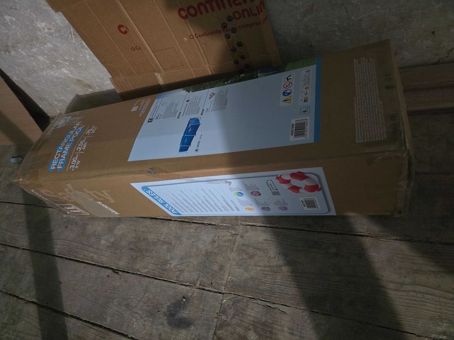 Vendo piscina rectangular de 3.00 por 2.00 usada uma vez