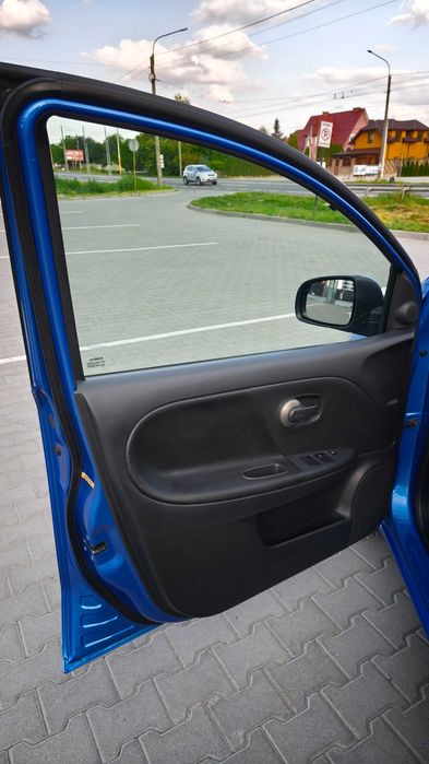 Nissan Note / 1,4 бензин / 2007