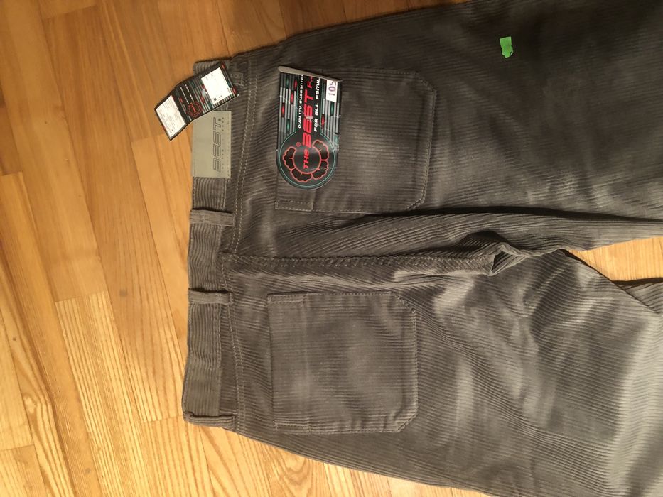 Nowe spodnie  meskie sztruksowe