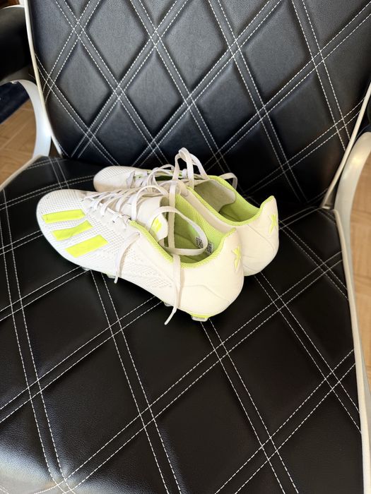 Chteira adidas 42