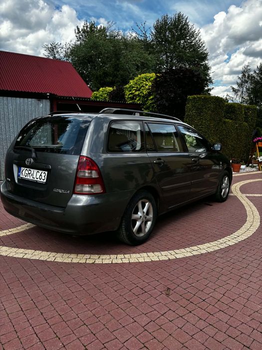 Toyota corolla samochód