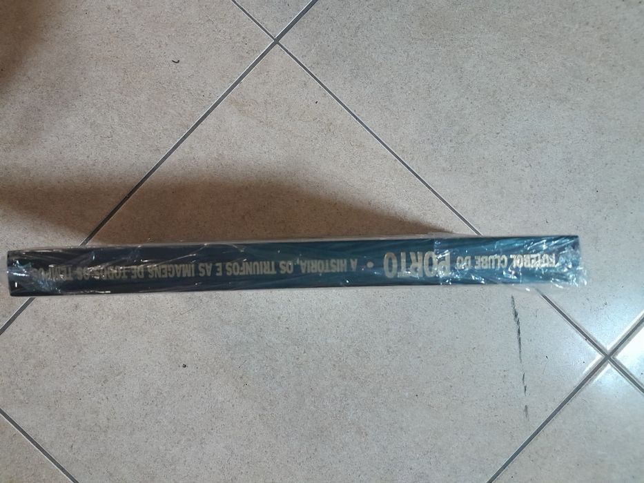 Livro do FCP Ediçao do Diário de Noticias