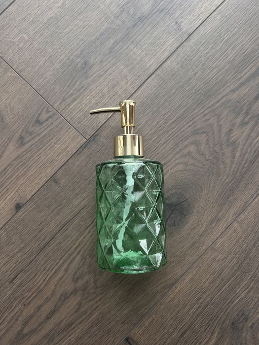 Дозатор для рідкого мила