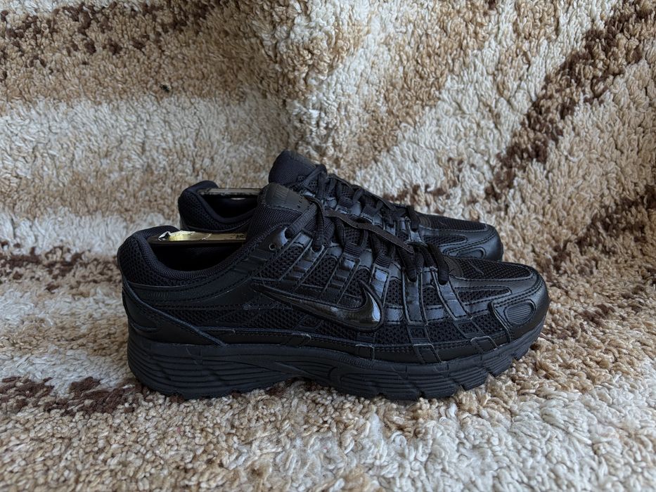 Оригінальні кросівки nike p 6000