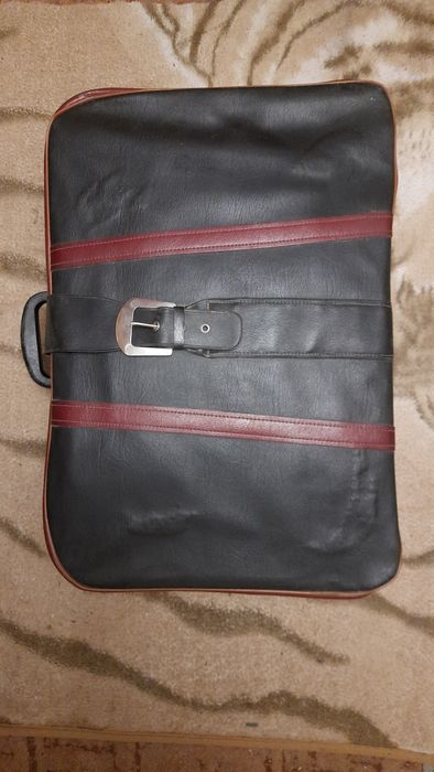 Нова валіза радянських часів.