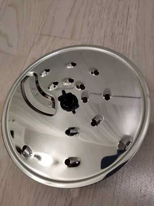 Продам насадки терку для блендера Saturn ST-FP0051